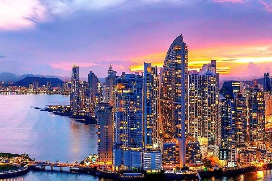 Kingston to Panama City Christmas Escape